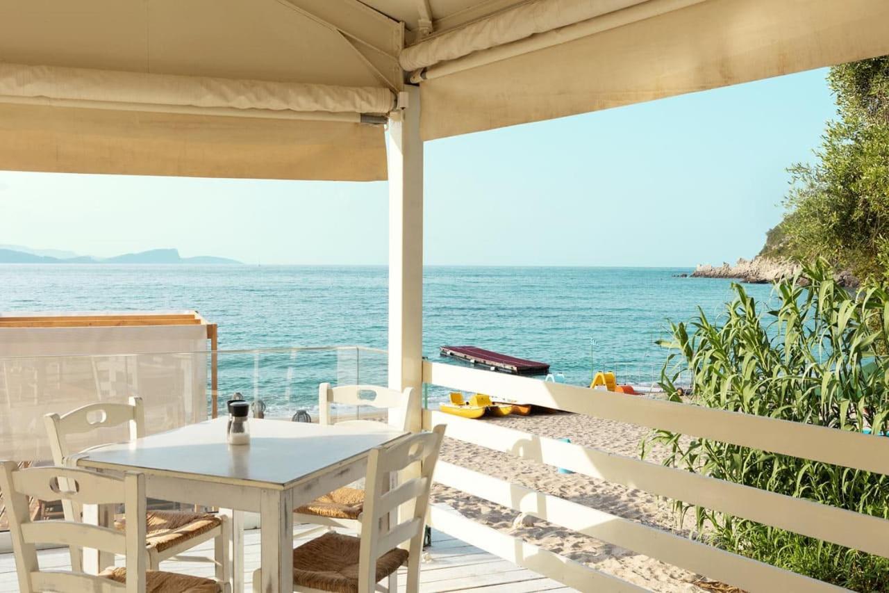 Enjoy Lichnos Bay Village, Camping, Hotel And Apartments Parga Extérieur photo